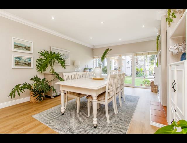 3 BEDROOM HOUSE FOR SALE IN BRYANSTON